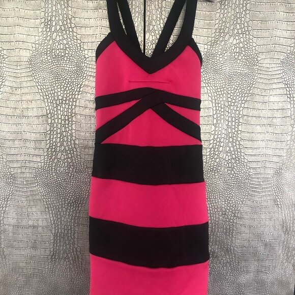 Women's Fuchsia and Black Colorblock Fitted Dress Size M - Picture 1 of 3